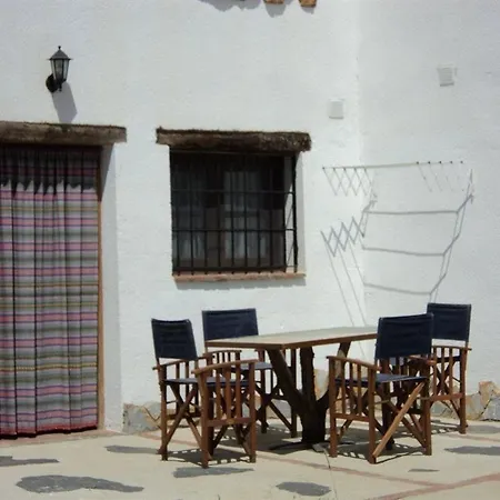 Cuevas Hammam Abuelo Jose Apartment